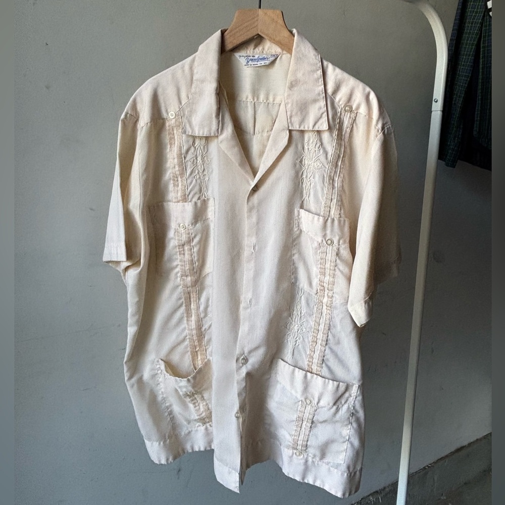 SOLD - Authentic Mexican Guayabera Size 42 men’s in Cream